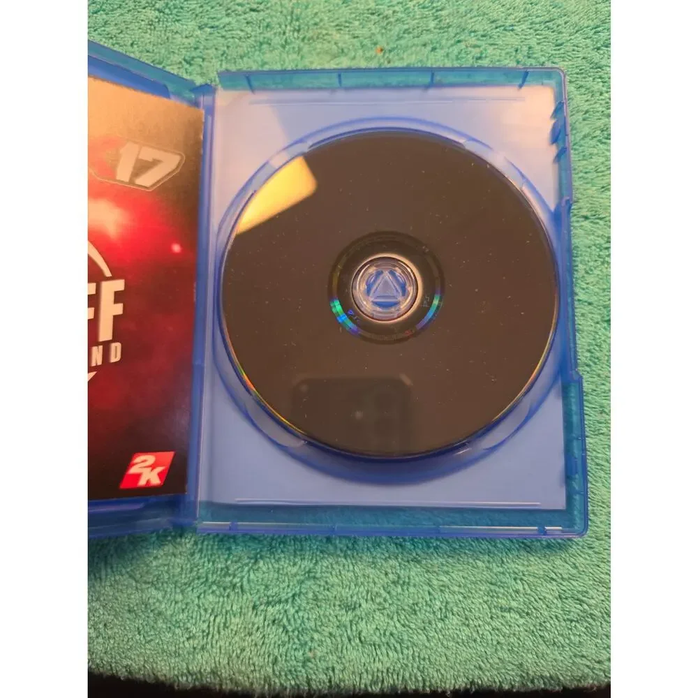 NBA 2K17 (Sony PlayStation 4, PS4)